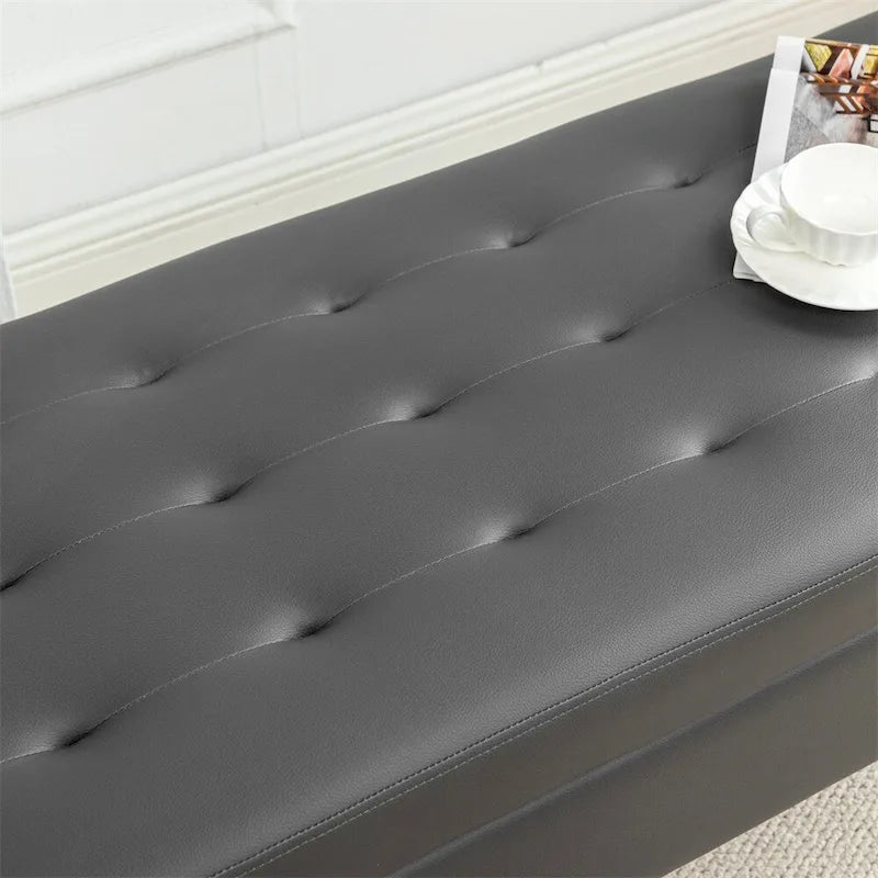 Banco de almacenamiento para el pie de cama y el final de la cama — Asiento tapizado con almacenamiento oculto