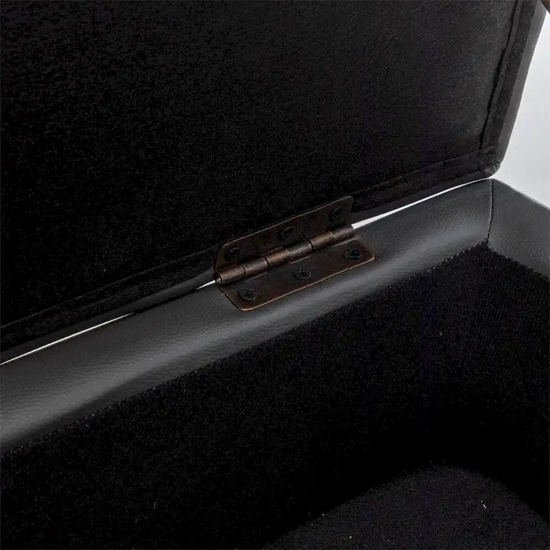 Banco de almacenamiento para el pie de cama y el final de la cama — Asiento tapizado con almacenamiento oculto