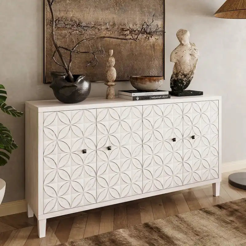 Aparador de madera con 4 puertas